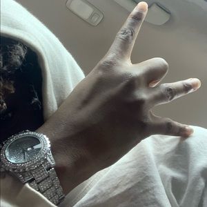 Meet your Posher, Damien